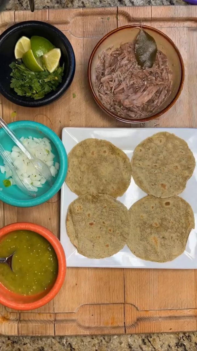 Chuck Roast Meat Tacos